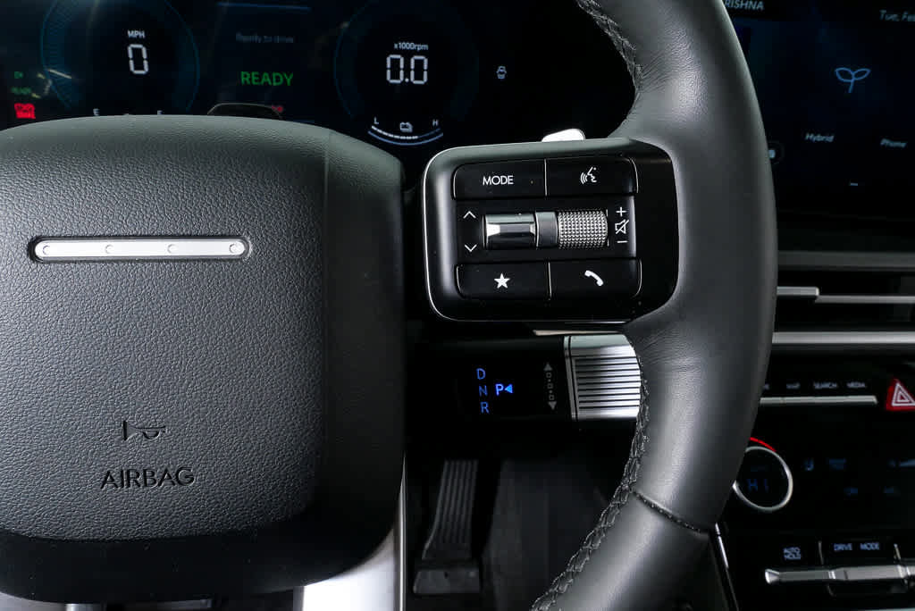 Certified 2024 Hyundai Santa Fe SEL image 10