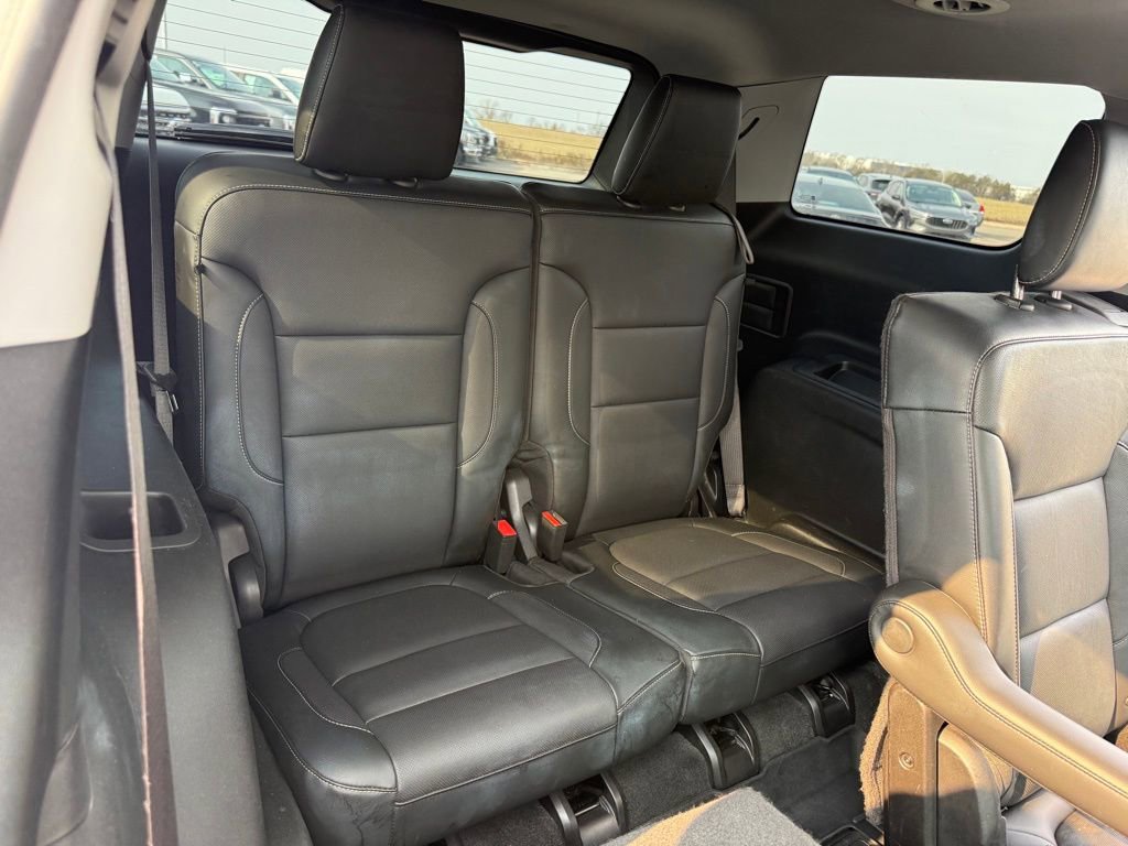 Used 2018 GMC Acadia SLT w/ LPO, Floor Liner Package image 24