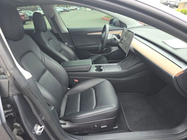 Used 2022 Tesla Model 3 Performance image 11