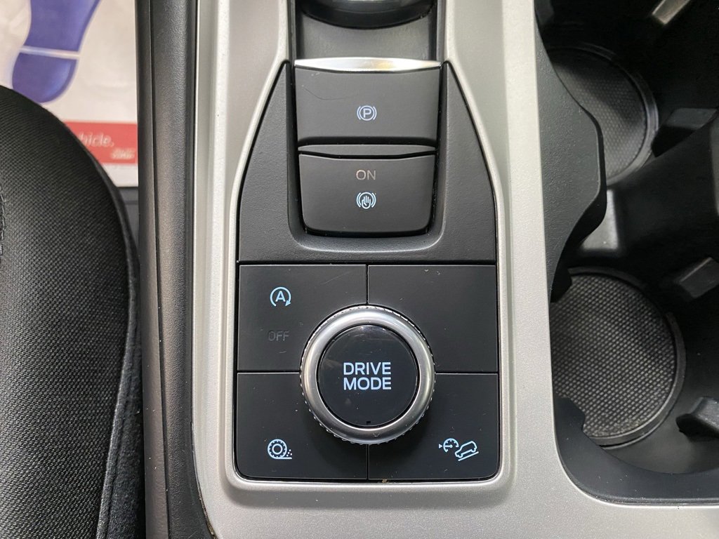 Used 2022 Ford Explorer XLT image 29