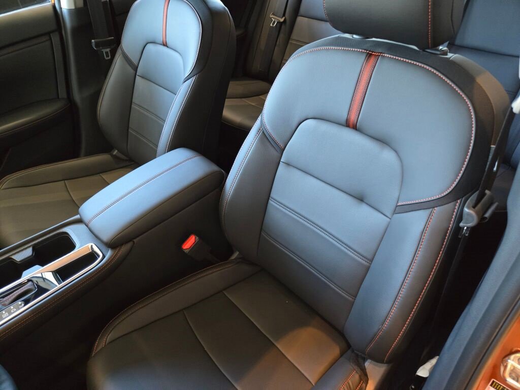 Used 2025 Nissan Sentra SR w/ SR Premium Package image 20