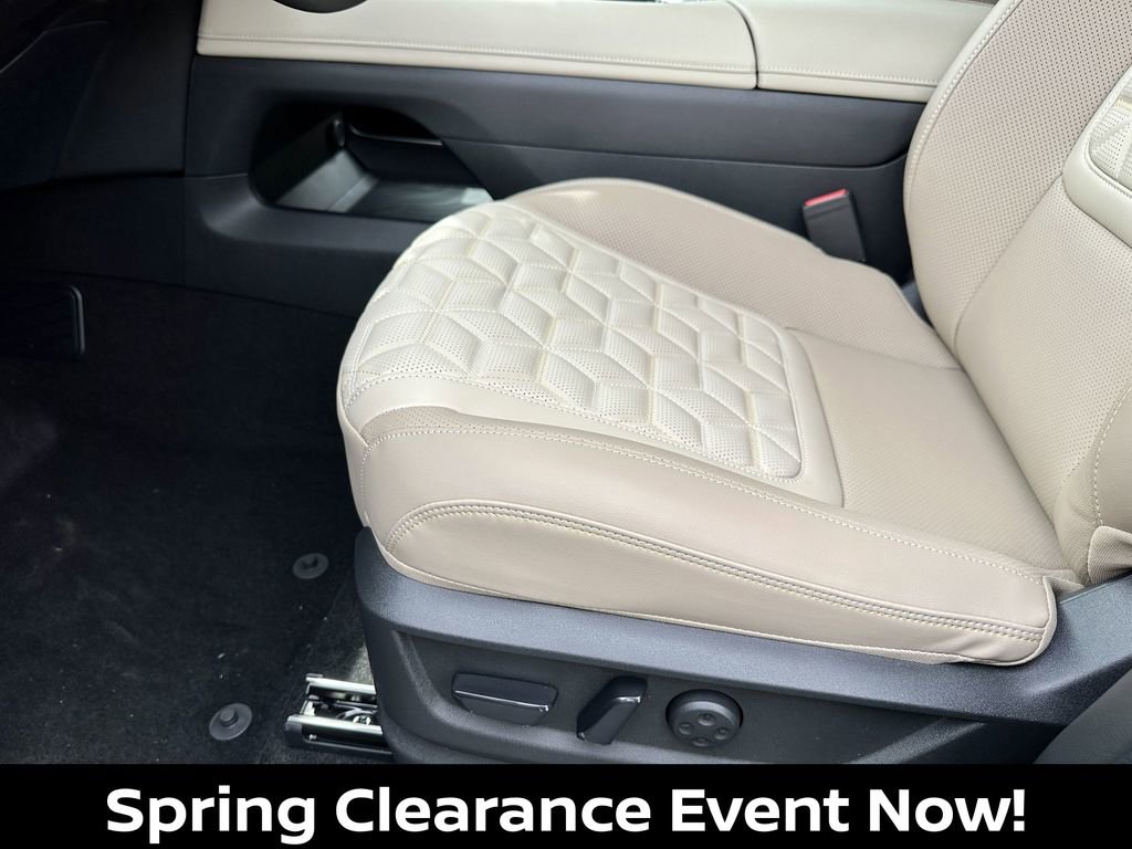 New 2025 Nissan Armada Platinum w/ Convenience Package image 12