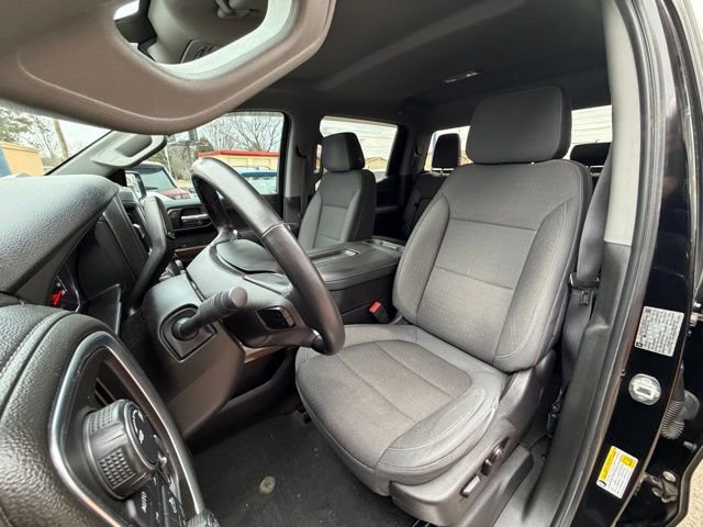 Used 2019 Chevrolet Silverado 1500 LT Trail Boss AWD/4WD image 11