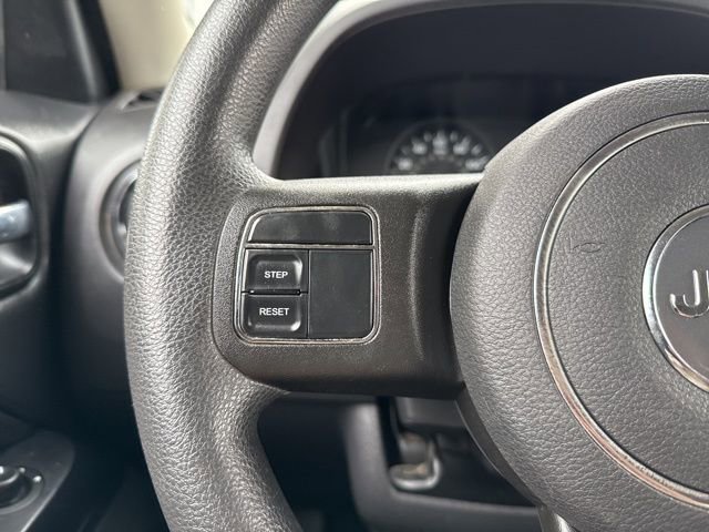 Used 2013 Jeep Patriot Sport w/ PWR Value Group image 26