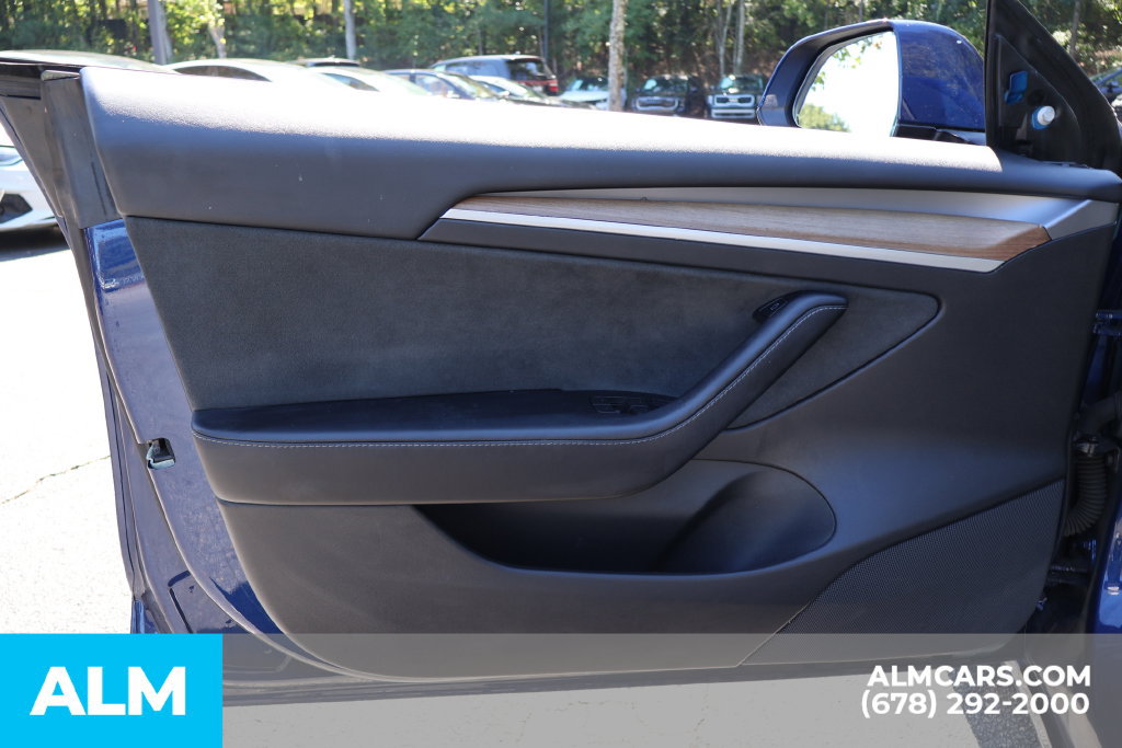 Used 2023 Tesla Model 3 Standard Range RWD image 12