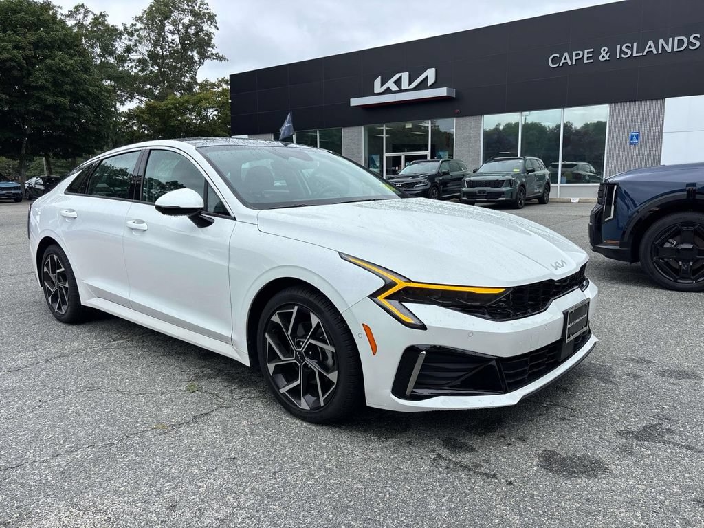Certified 2025 Kia K5 EX