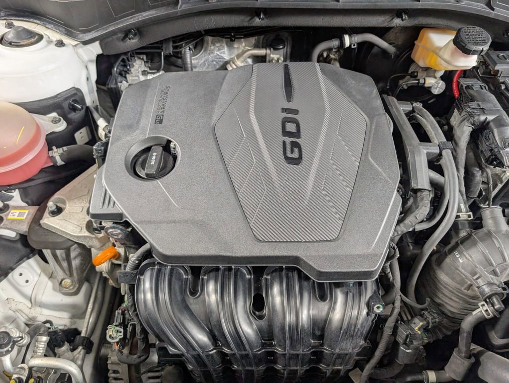 Used 2022 Kia Sorento LX image 9