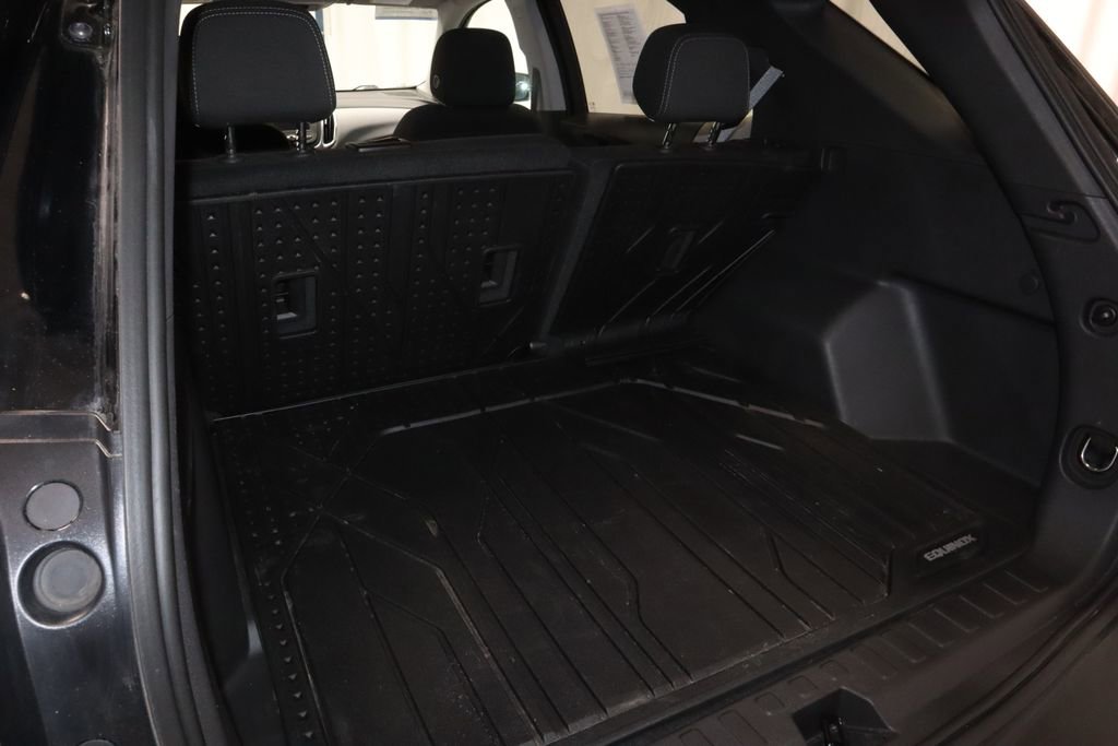 Used 2024 Chevrolet Equinox LS w/ LS Convenience Package FWD image 17