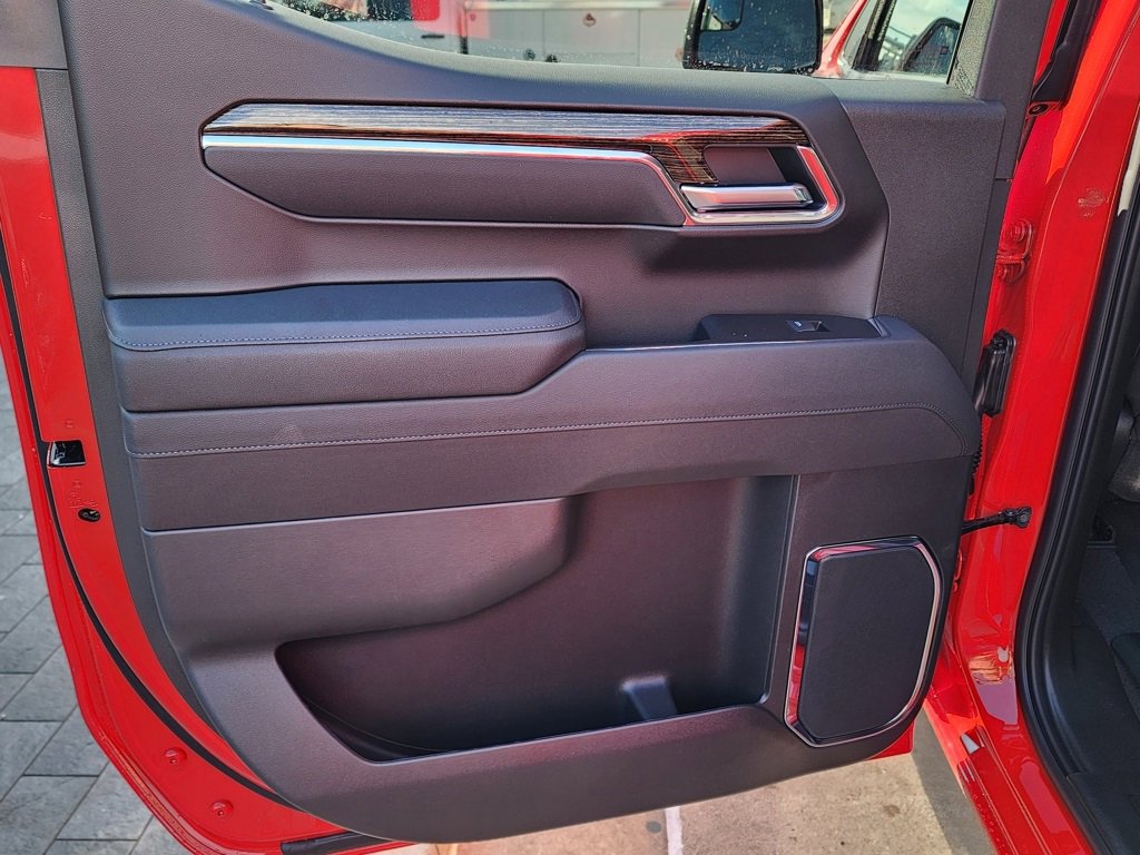 New 2026 GMC Sierra 1500 Elevation image 40