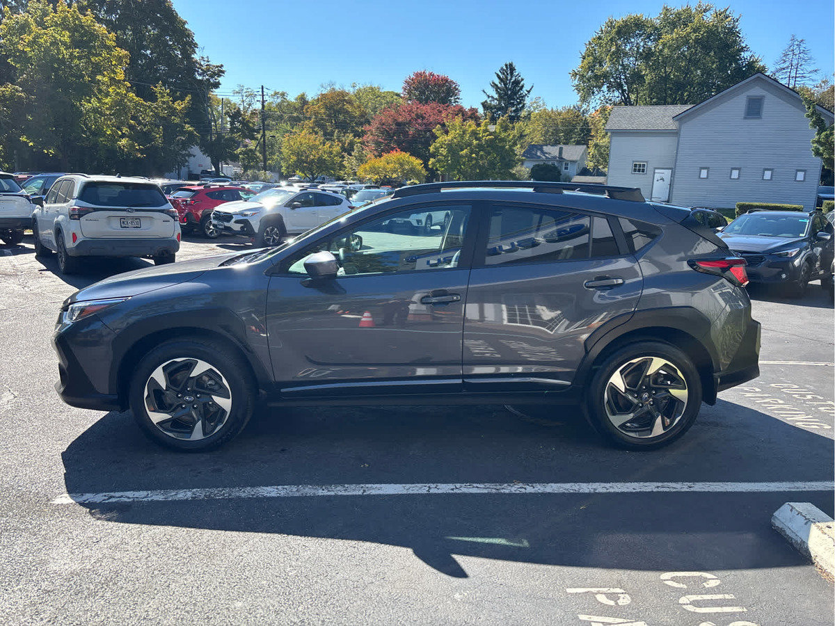 Used 2024 Subaru Crosstrek 2.5i Limited AWD/4WD image 6