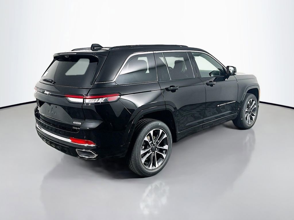New 2025 Jeep Grand Cherokee Overland w/ Luxury Tech Group IV image 7