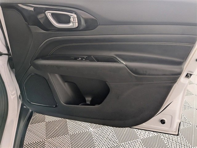 Certified 2023 Jeep Compass Altitude image 31