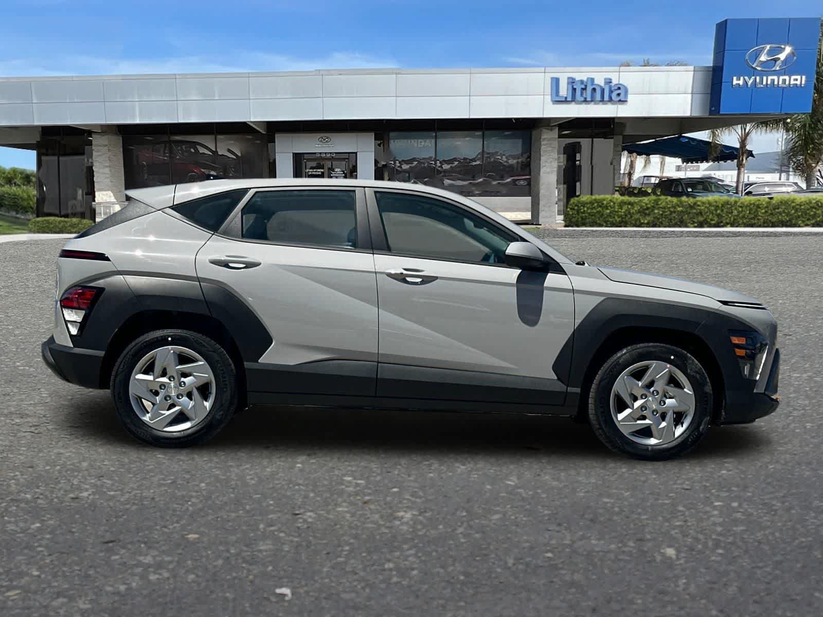 New 2026 Hyundai Kona SE FWD image 9