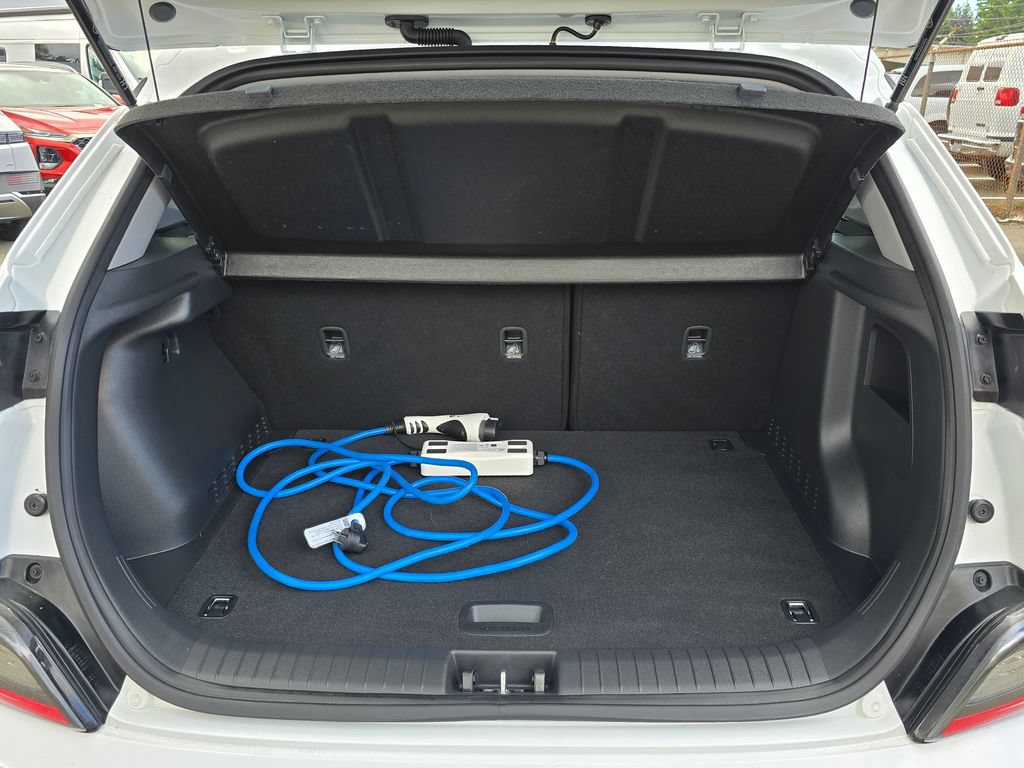 Used 2023 Hyundai Kona SE FWD image 12