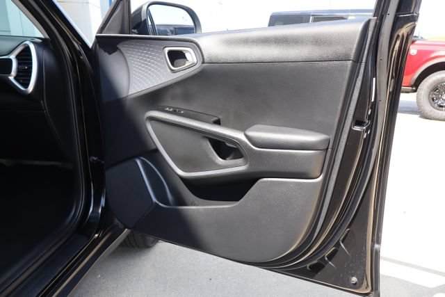Used 2021 Kia Soul S FWD image 33