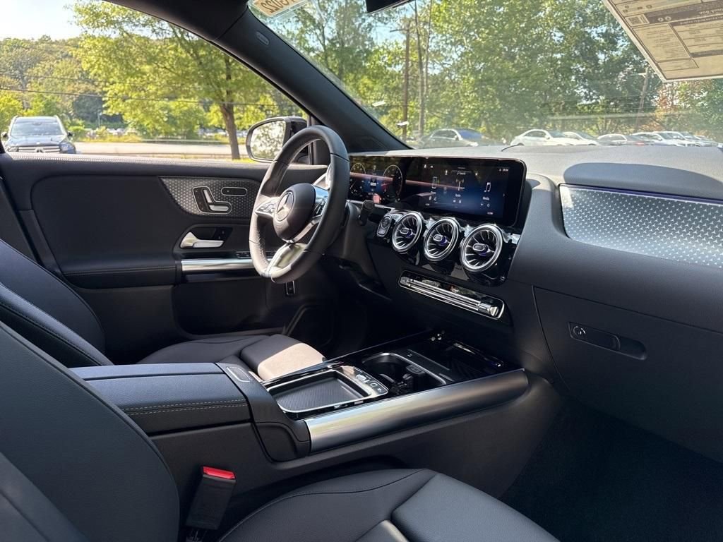 Used 2026 Mercedes-Benz GLA 250 4MATIC image 20