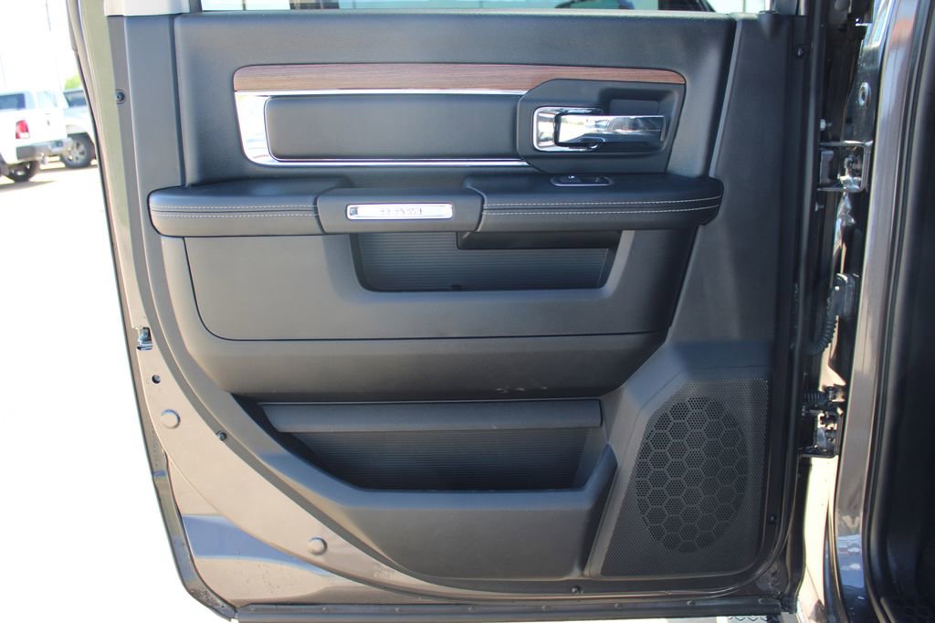Used 2016 RAM 2500 Laramie image 38