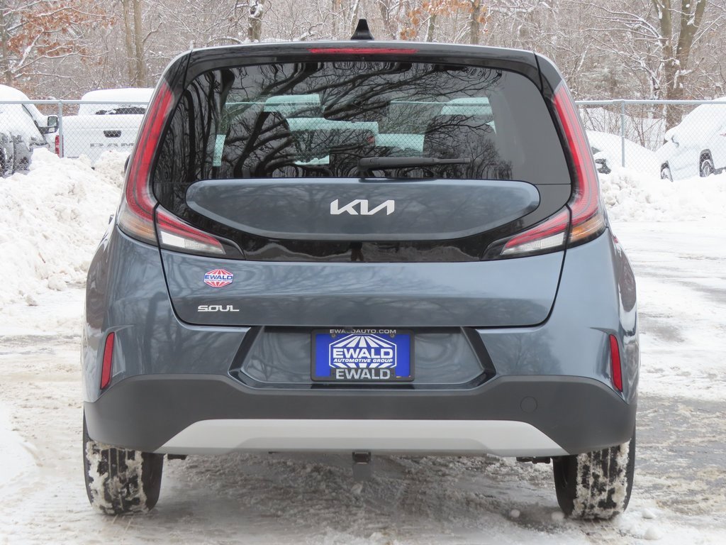 Certified 2023 Kia Soul LX image 12