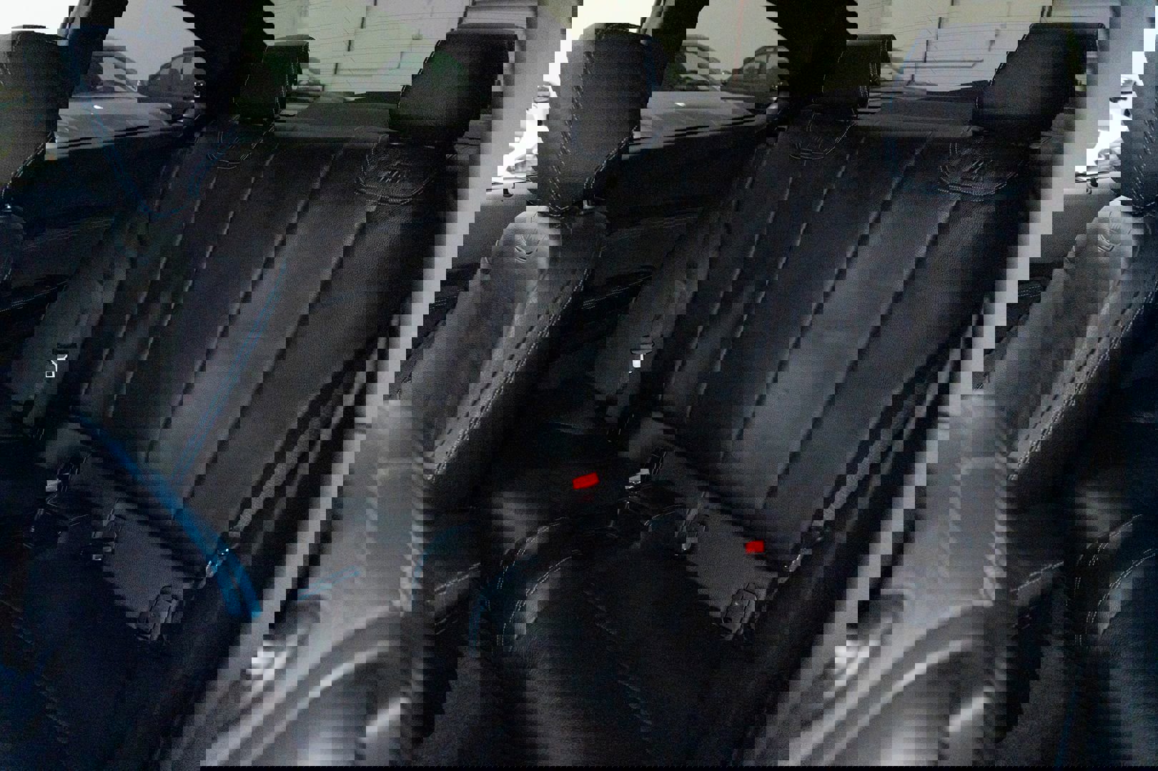 Used 2018 BMW M2 image 26