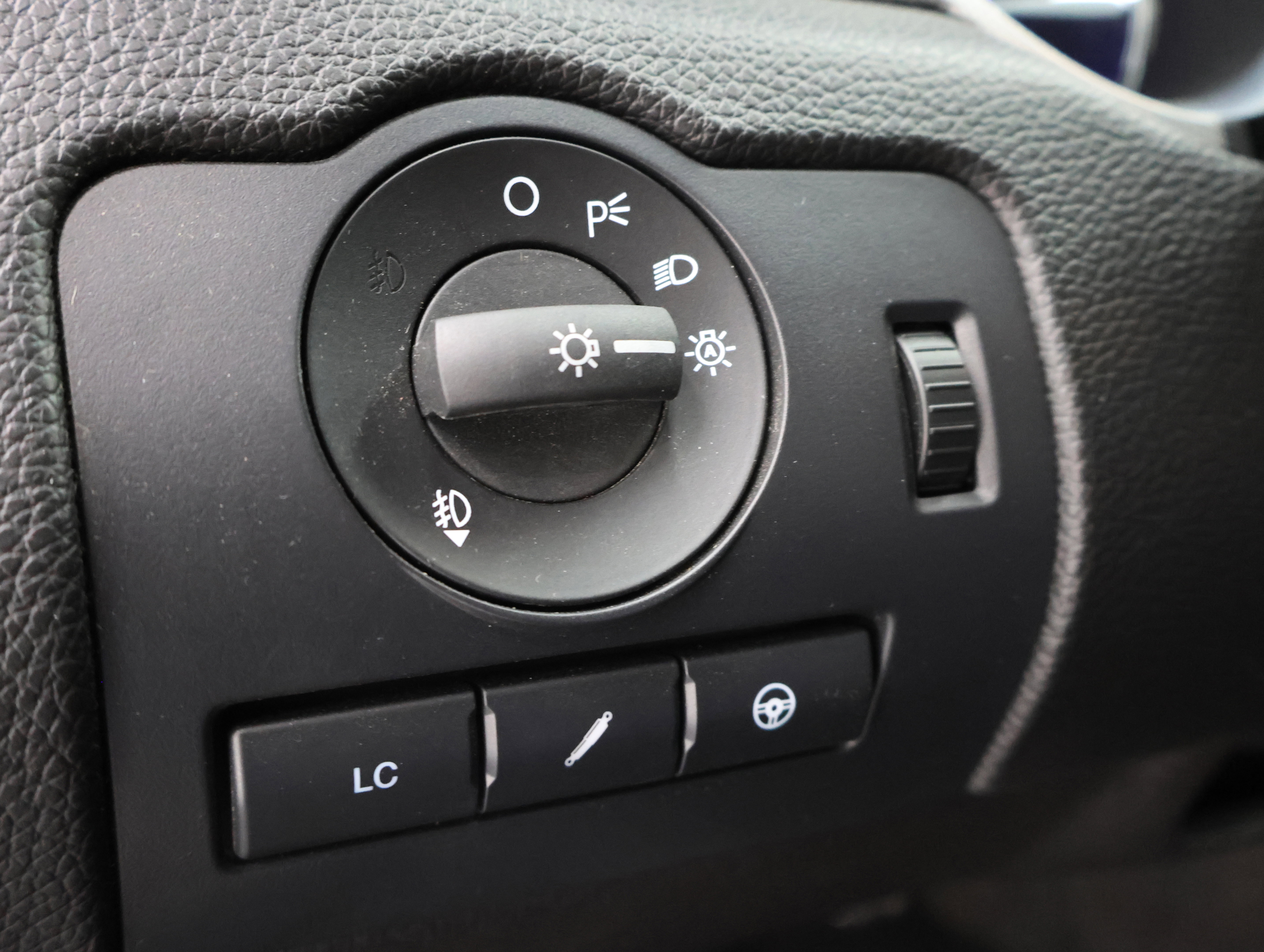 Used 2013 Ford Mustang Shelby GT500 RWD image 36