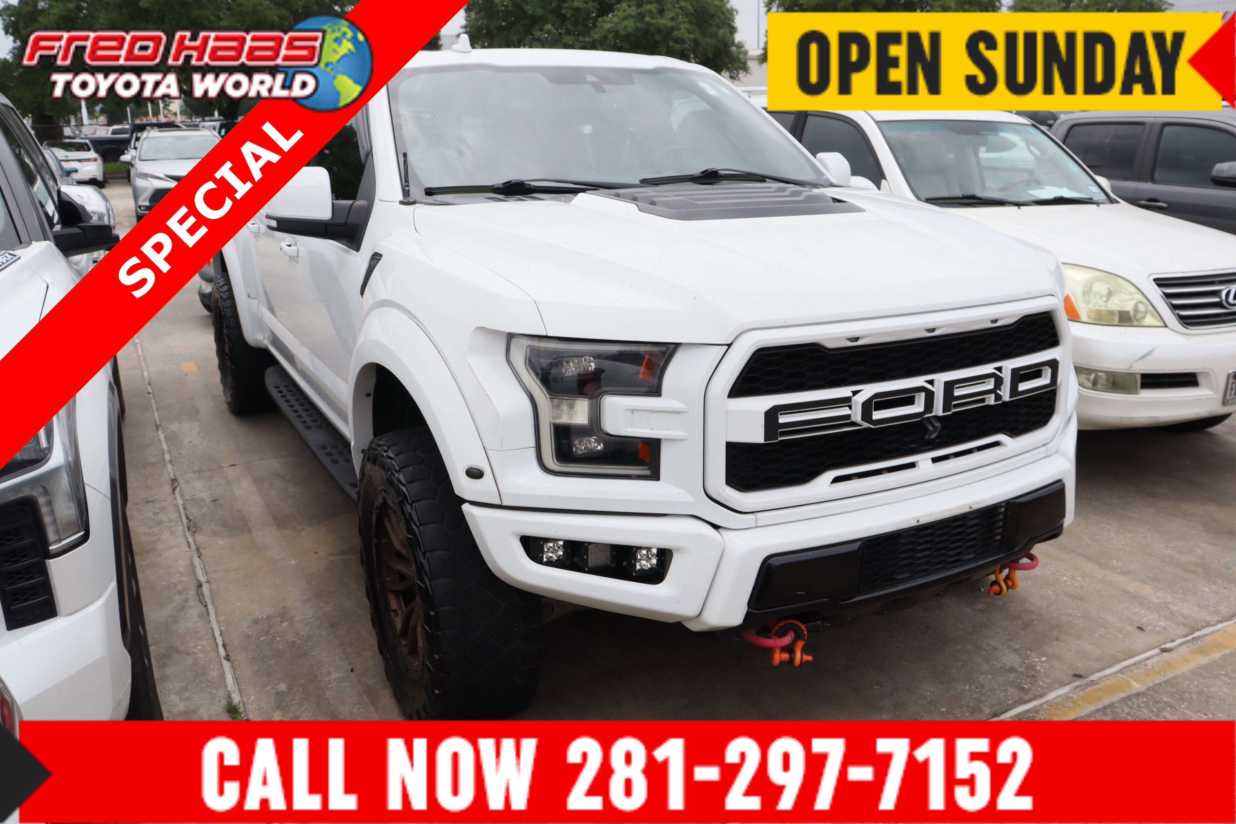 Used 2019 Ford F150 Raptor w/ Equipment Group 802A Luxury AWD/4WD image 1