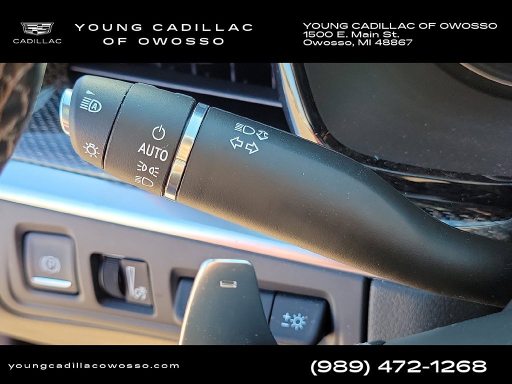 Certified 2026 Cadillac XT5 Sportv w/ LPO, Floor Liner Package AWD/4WD image 13