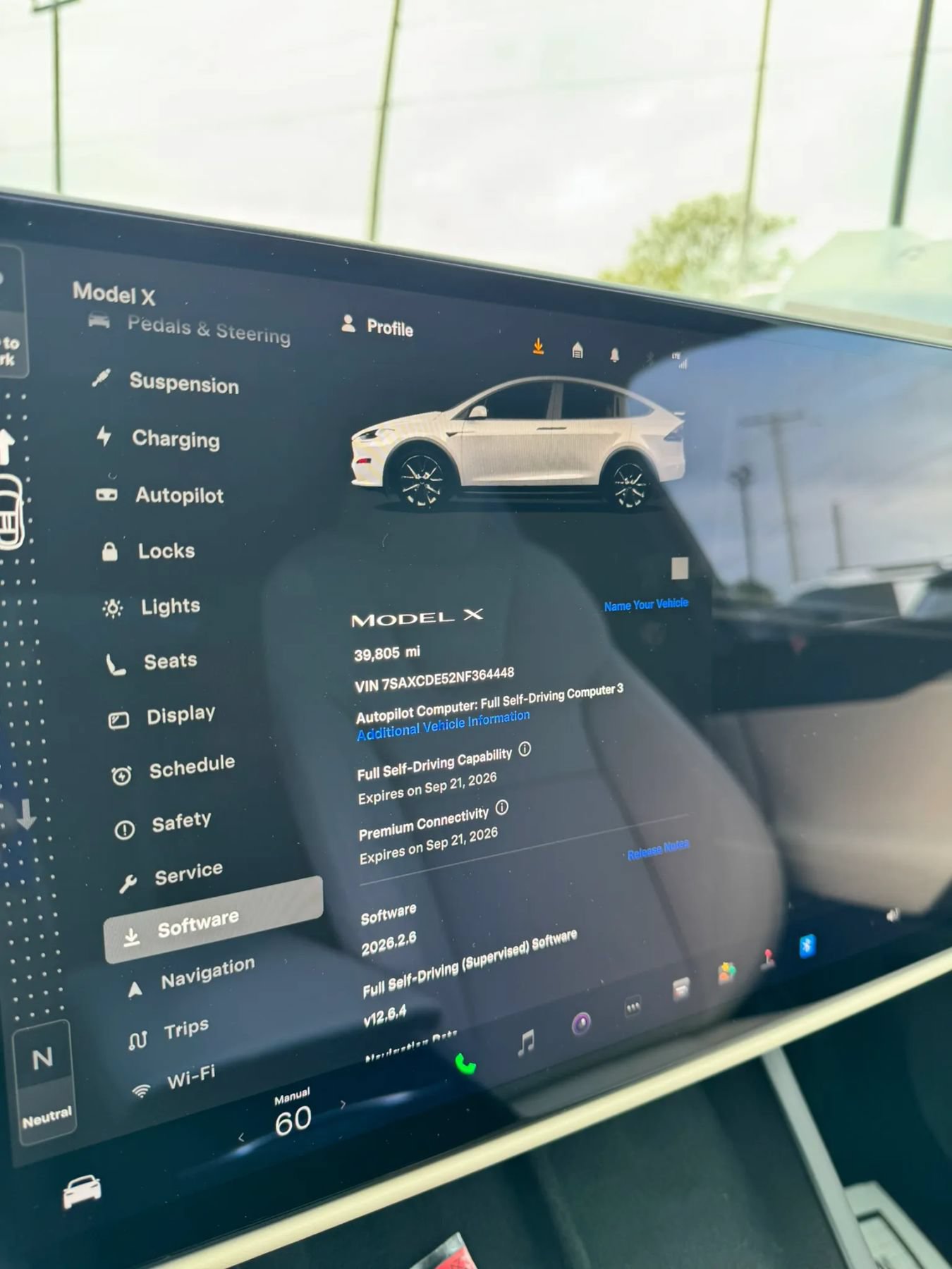 Used 2022 Tesla Model X AWD/4WD image 37