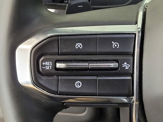 Used 2025 GMC Yukon XL Denali image 24