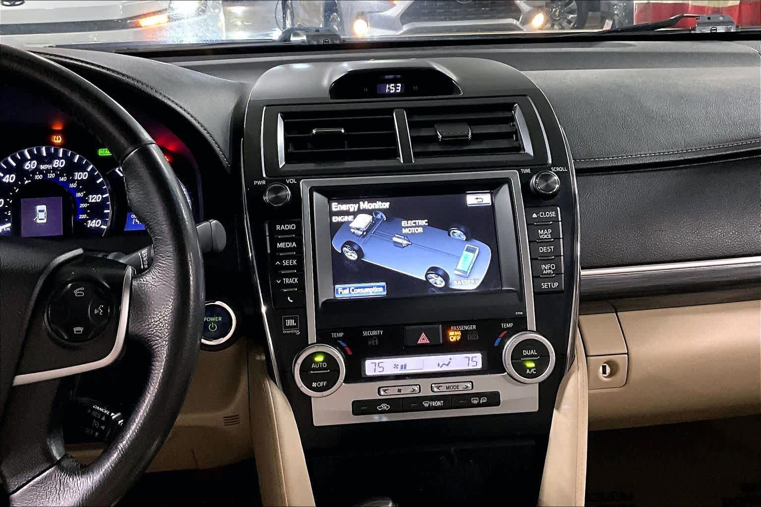 Used 2012 Toyota Camry XLE w/ Leather Pkg image 6