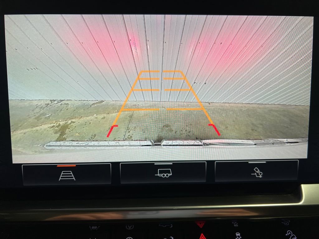 Used 2023 GMC Sierra 1500 Elevation image 18