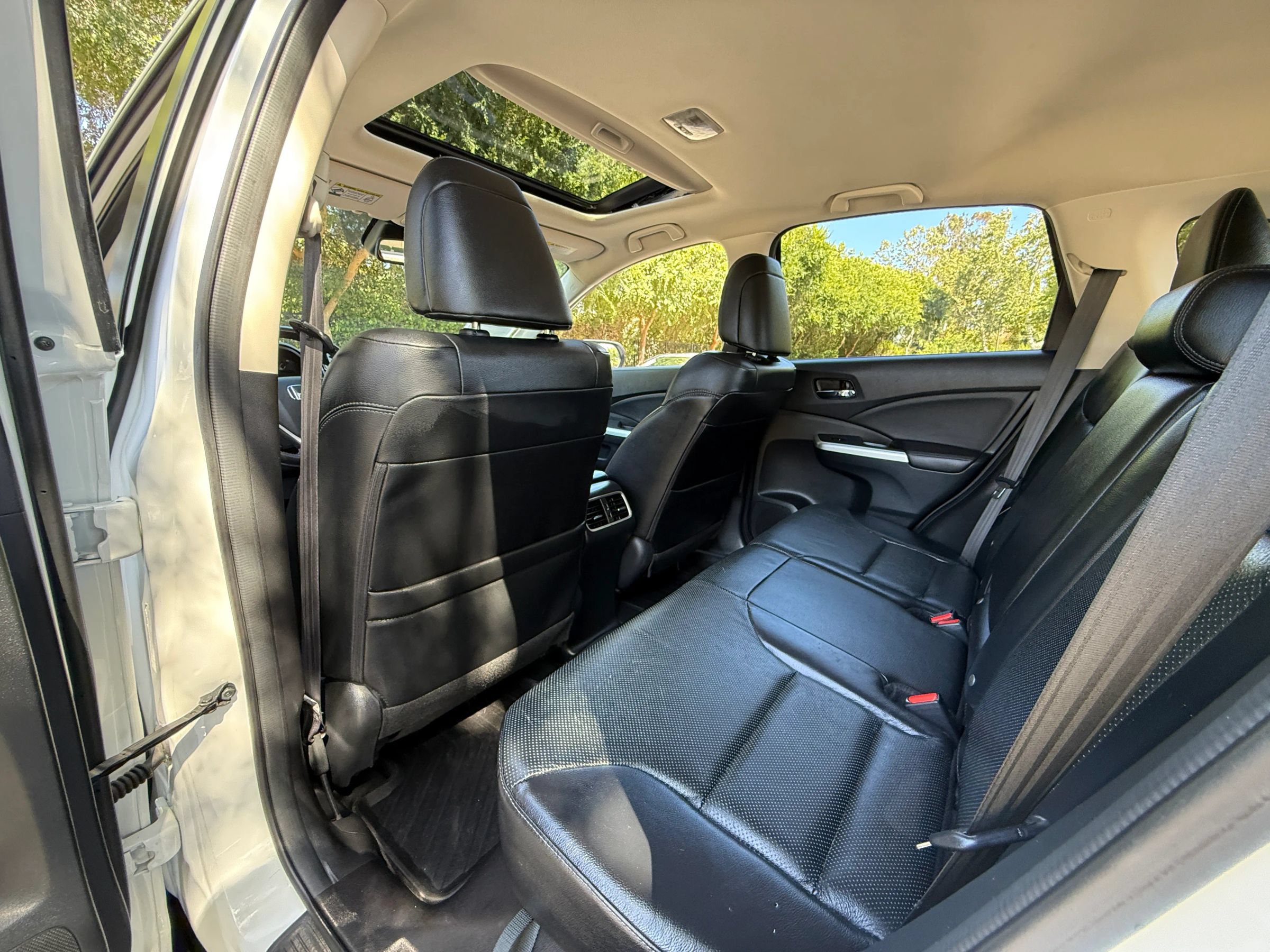 Used 2016 Honda CR-V Touring image 24