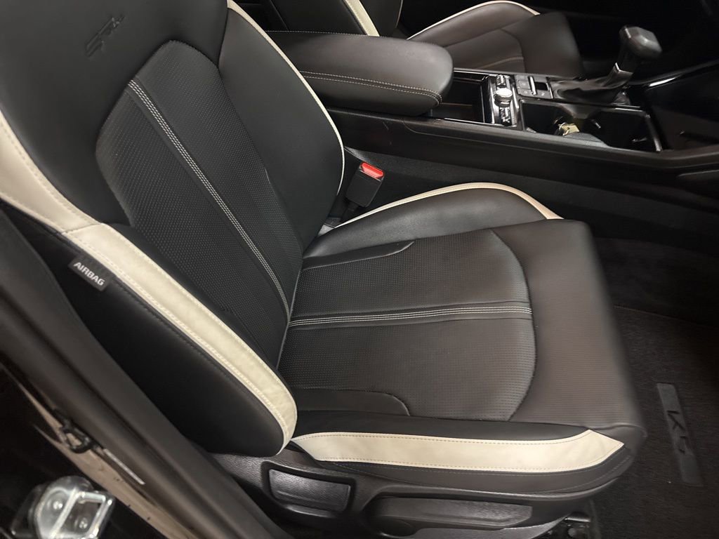 Used 2025 Kia K5 GT-Line image 31