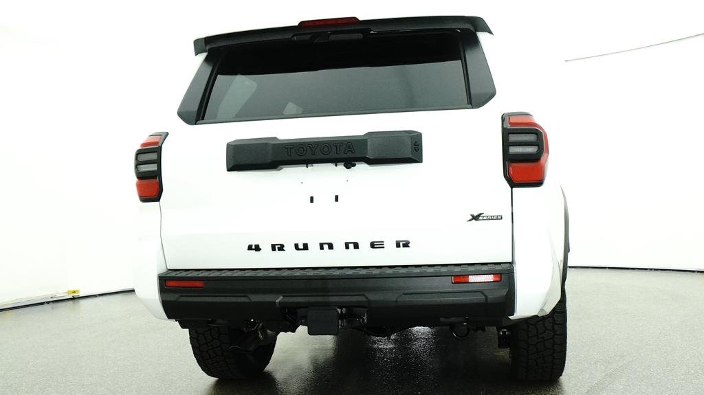 New 2026 Toyota 4Runner SR5 AWD/4WD image 26