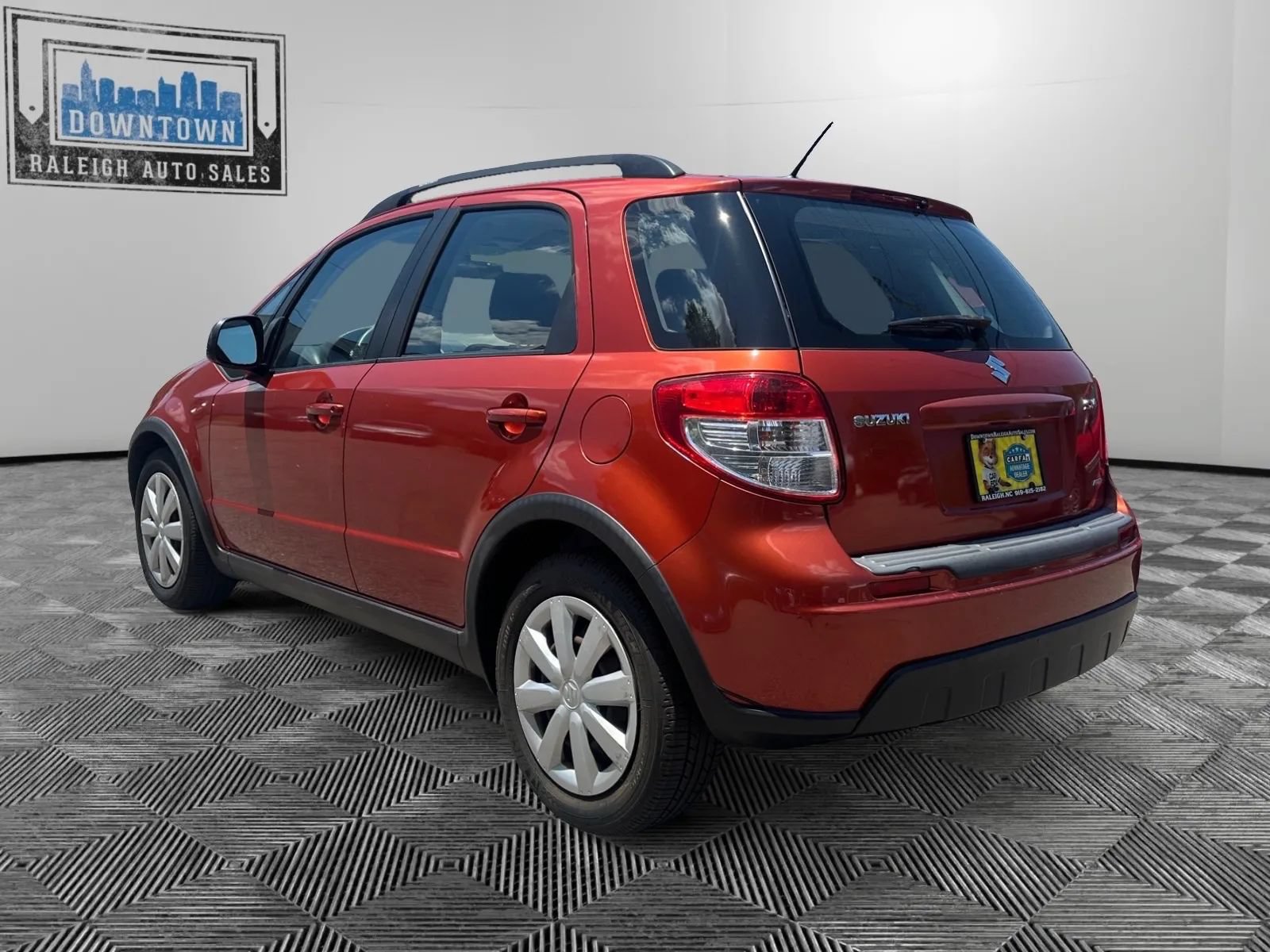 Used 2011 Suzuki SX4 AWD Hatchback image 8
