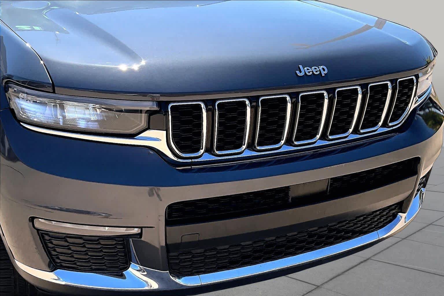 Used 2021 Jeep Grand Cherokee L Limited w/ Trailer Tow Group (B) AWD/4WD image 30