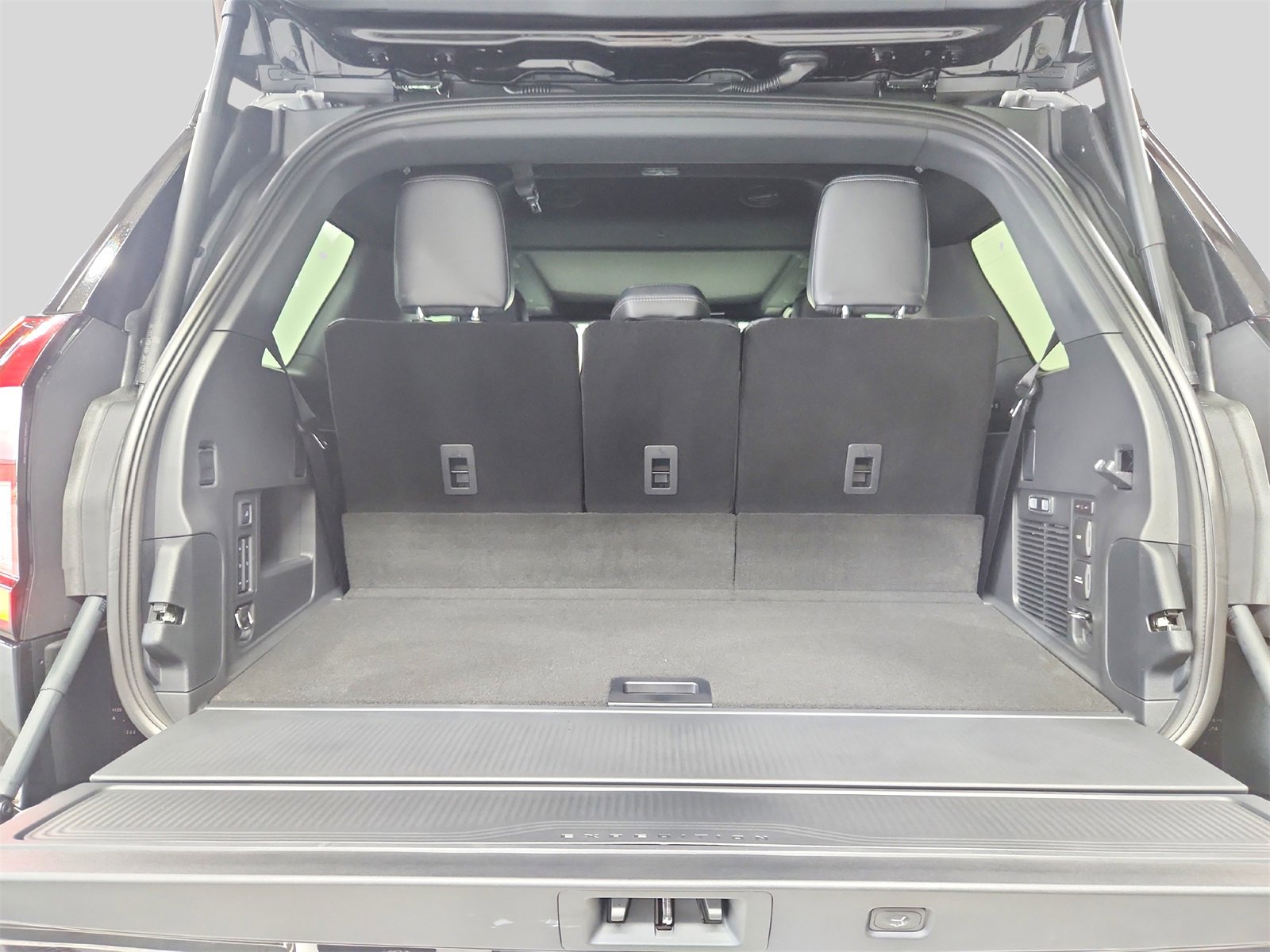 New 2025 Ford Expedition Platinum image 44