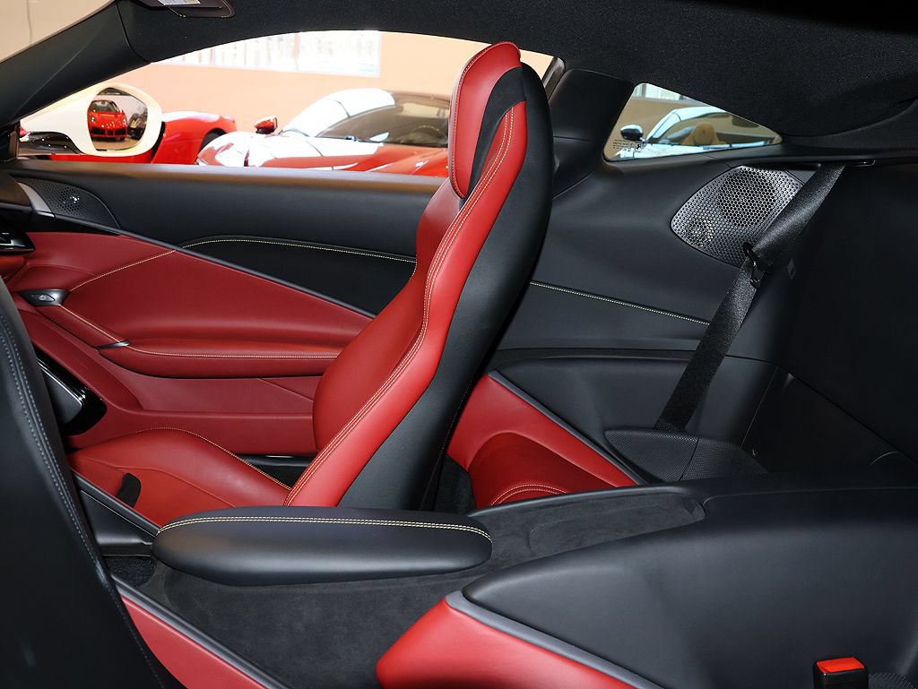 Used 2021 Ferrari Roma RWD image 51