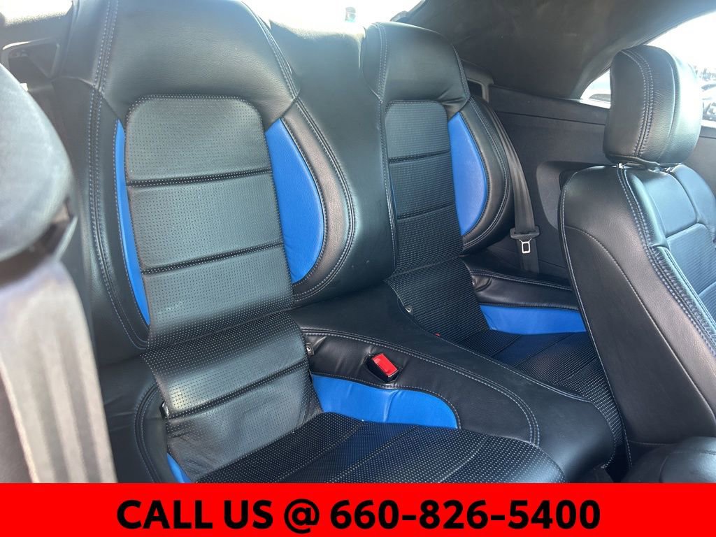 Used 2019 Ford Mustang Convertible w/ Equipment Group 101A RWD image 9