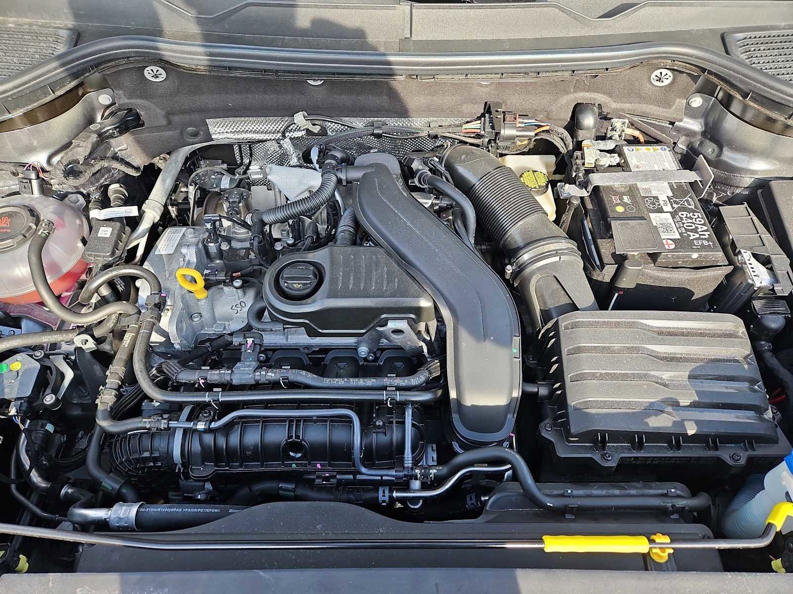 Used 2025 Volkswagen Taos S AWD/4WD image 32