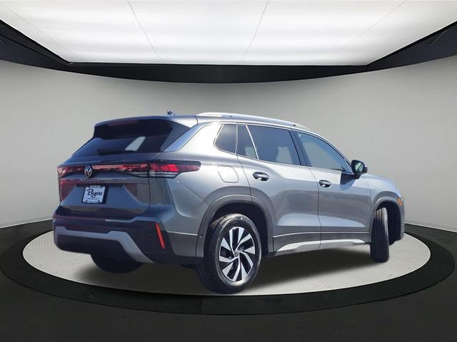 New 2026 Volkswagen Tiguan S FWD image 7