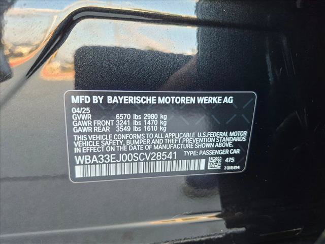 Certified 2025 BMW 760i xDrive w/ Executive Package AWD/4WD image 26