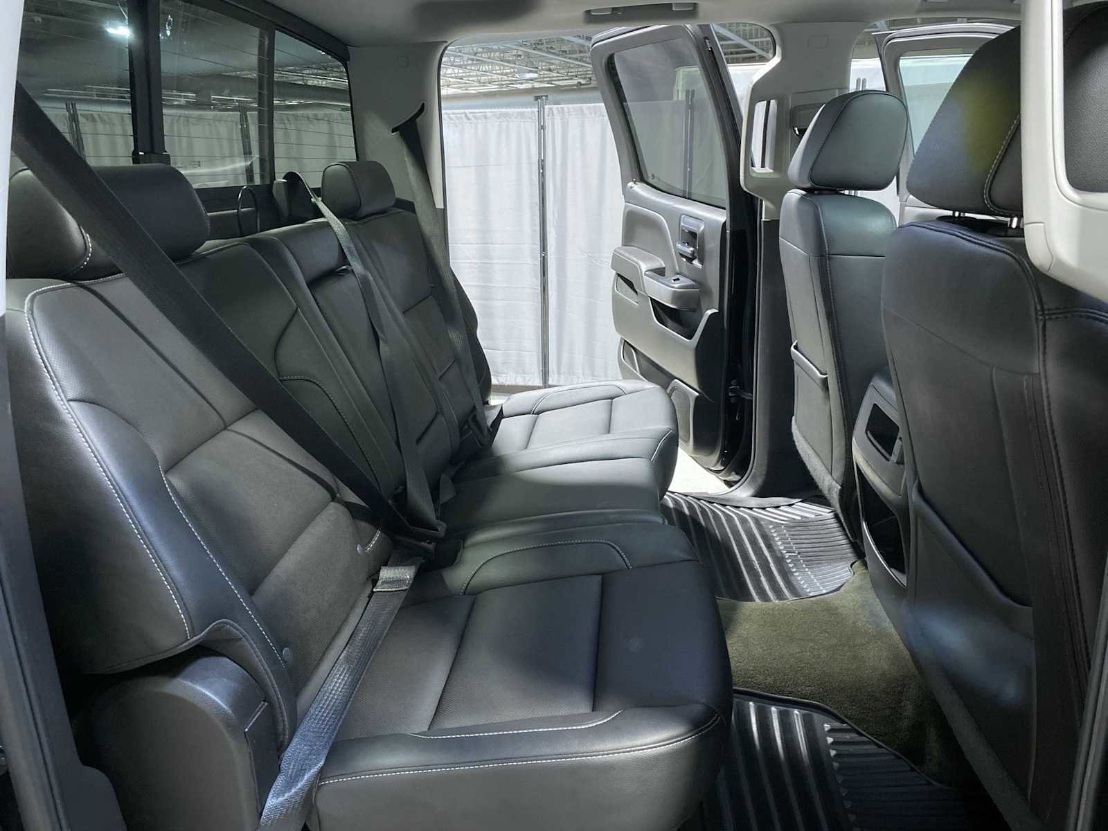 Used 2018 Chevrolet Silverado 1500 LTZ Z71 w/ LTZ Plus Package AWD/4WD image 12