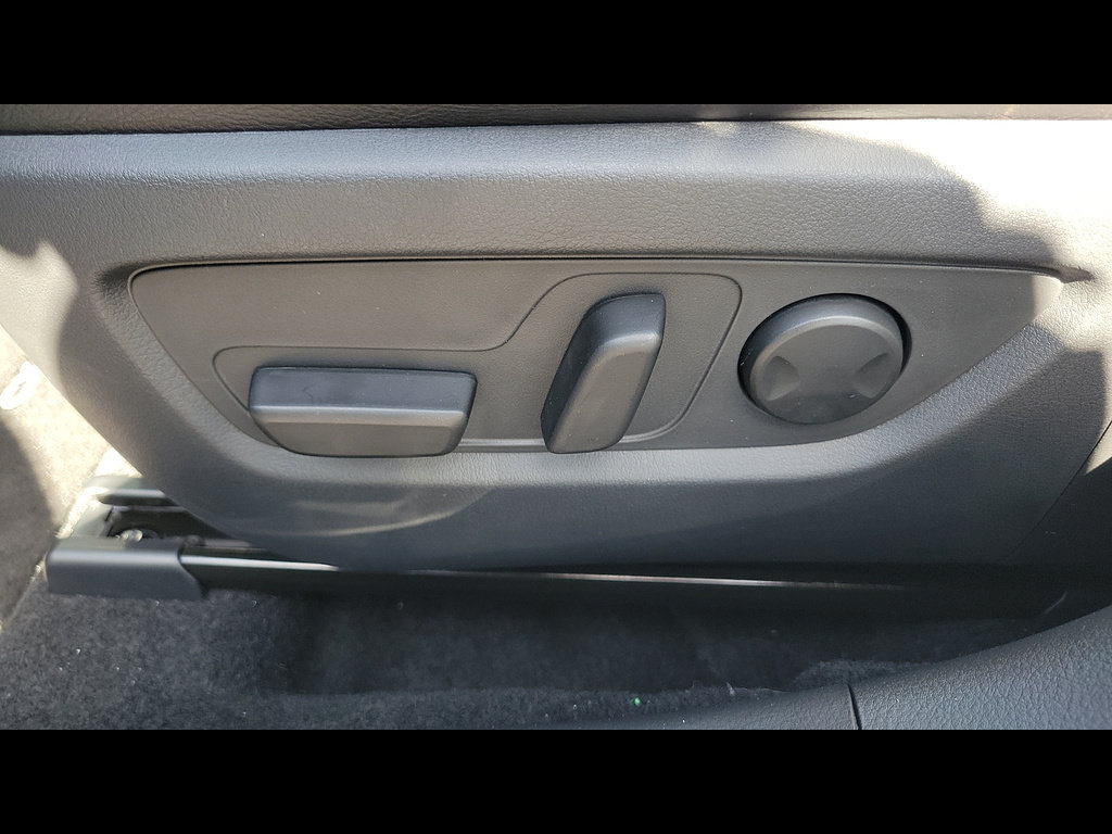 New 2026 MAZDA CX-50 AWD 2.5 S w/ Cargo Package image 17