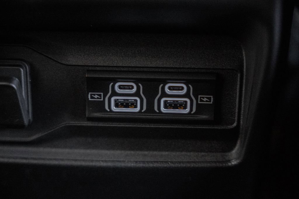 New 2025 Jeep Grand Cherokee Laredo X w/ Luxury Tech Group I image 32