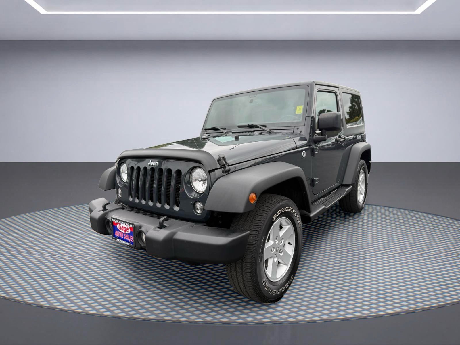 Used 2016 Jeep Wrangler Sport w/ Quick Order Package 24S AWD/4WD image 2
