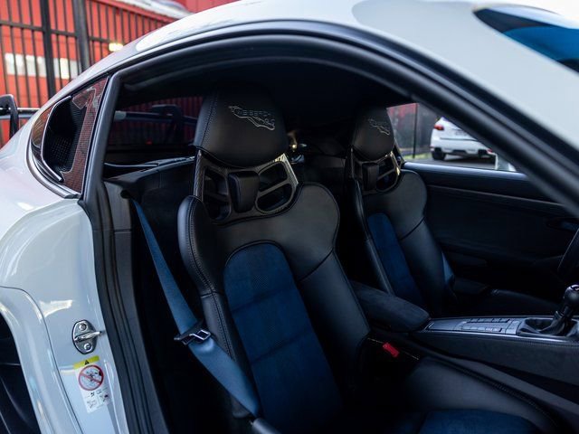 Certified 2025 Porsche 718 Cayman GT4 RS w/ Weissach Package image 36