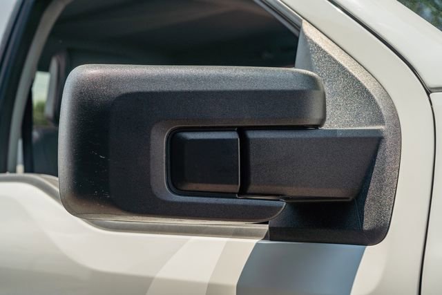 Used 2022 Ford F150 Lightning Pro image 12