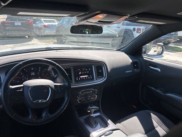 Used 2020 Dodge Charger SXT w/ Blacktop Package RWD image 14