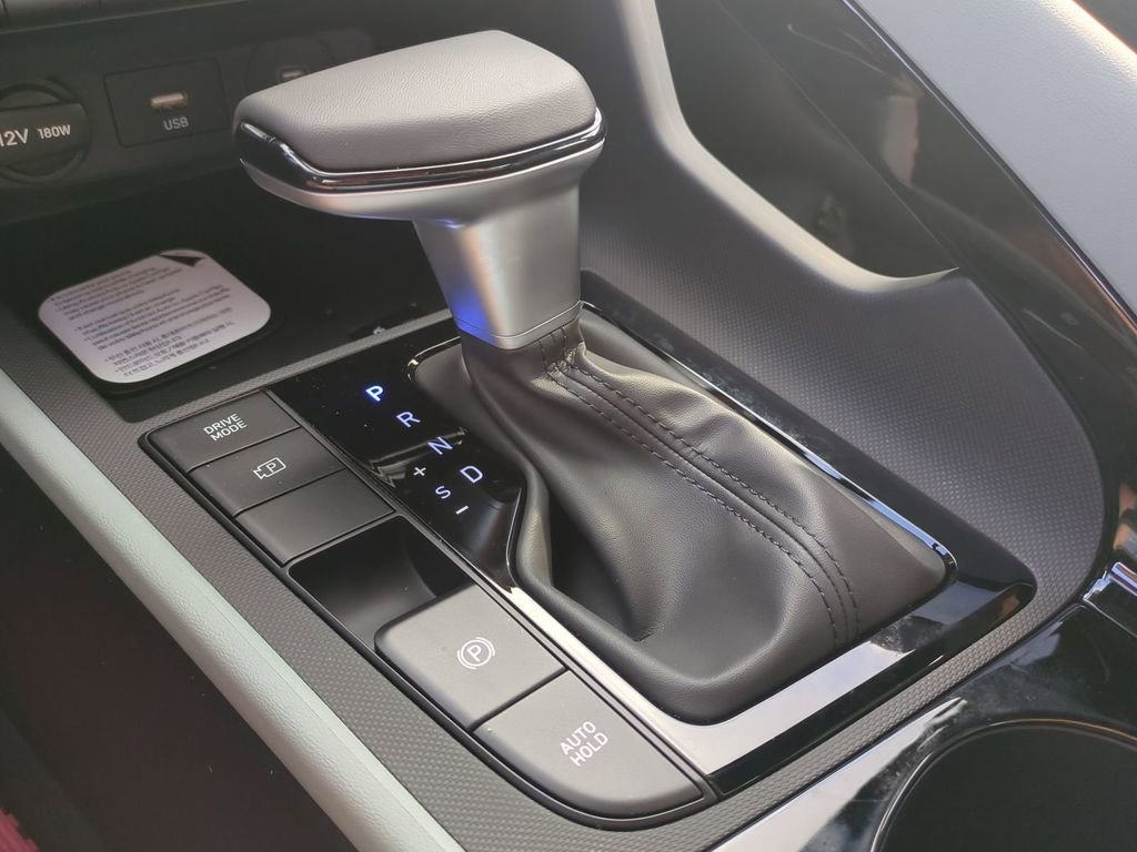 New 2026 Hyundai Elantra Limited image 20