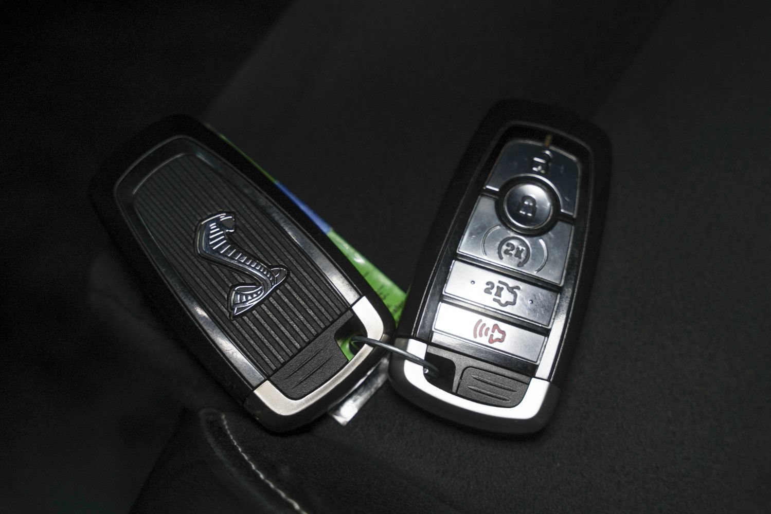 Used 2021 Ford Mustang Shelby GT500 w/ Carbon Fiber Handling Package RWD image 55